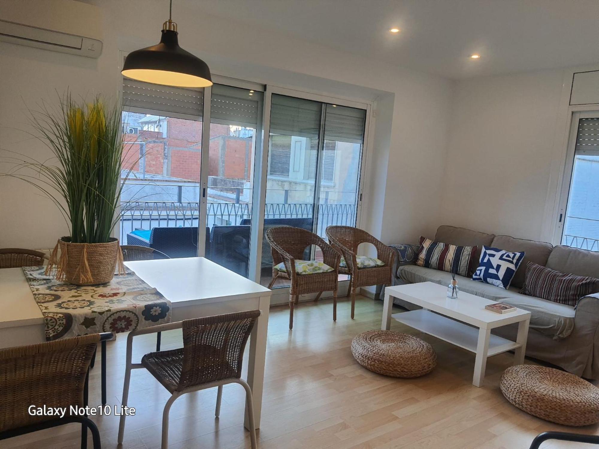Precioso Apartamento A Menos De 100M De La Playa 로지즈 외부 사진