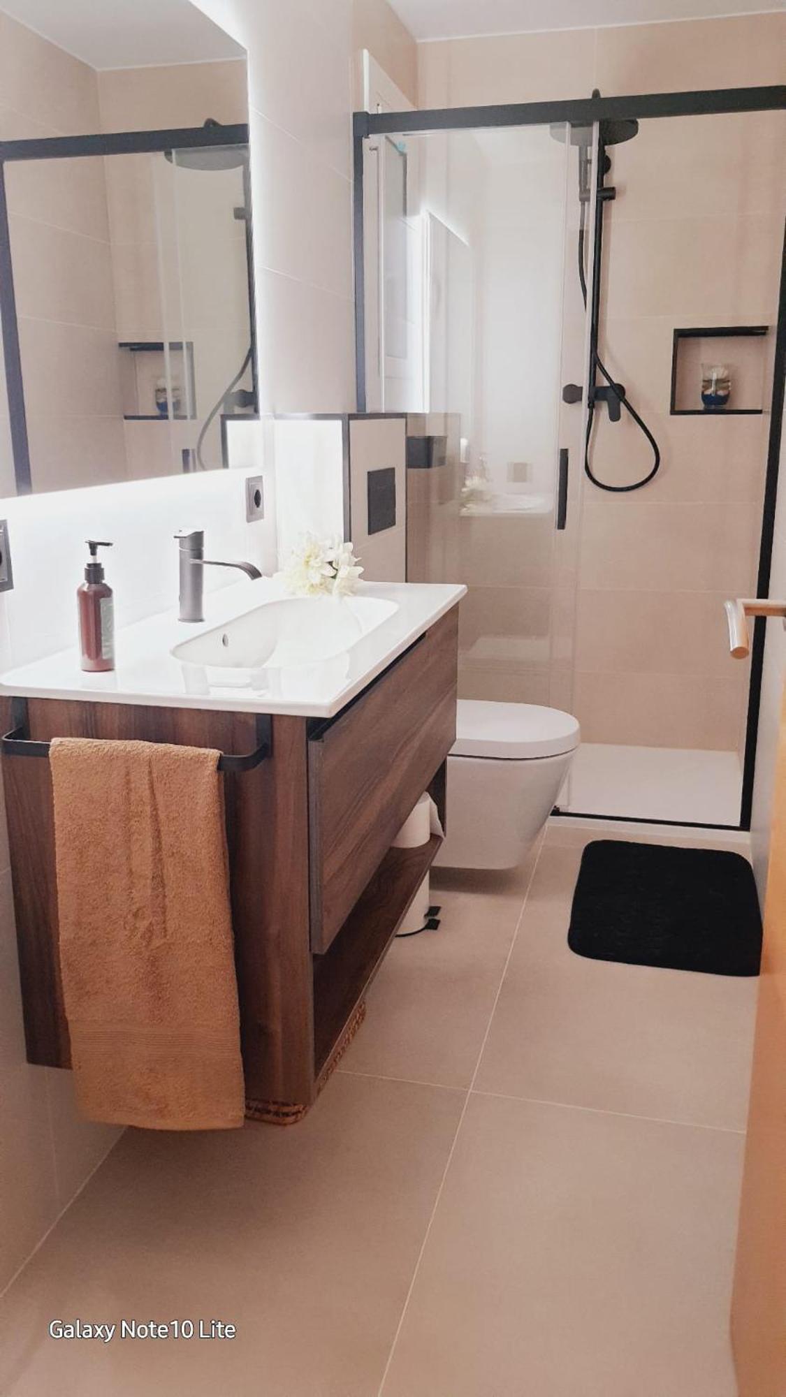 Precioso Apartamento A Menos De 100M De La Playa 로지즈 외부 사진